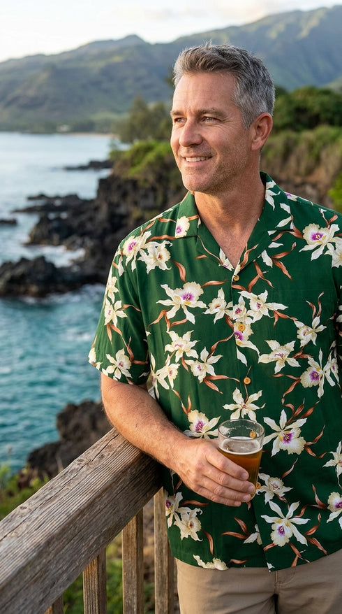 Paradise Found Men's Star Orchid Tom Selleck Magnum PI Hawaiian Shirt