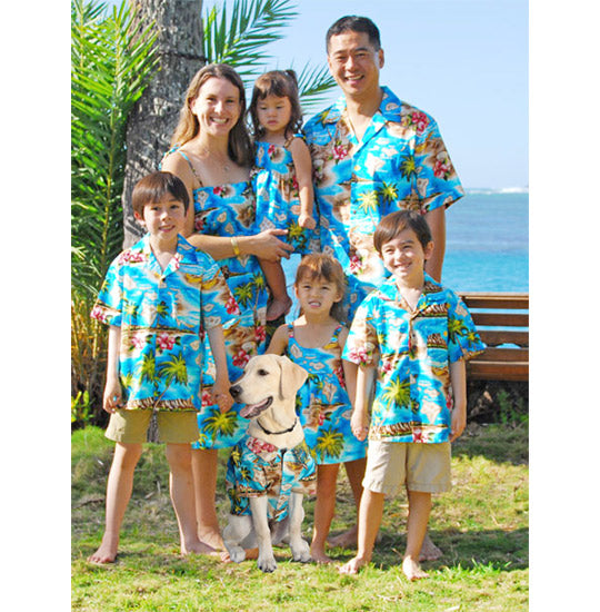 Hibiscus Hawaiian Islands matching family outfits with dog